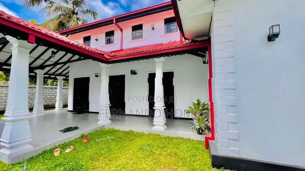 Nice Spaciously Built Single Storey House for Sale in Negombo Area