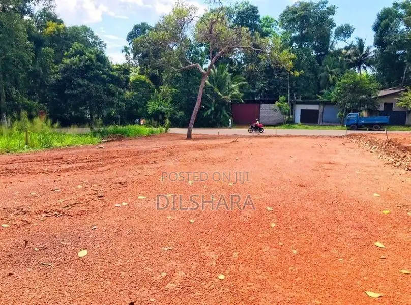 Kekanadura Land for Sale