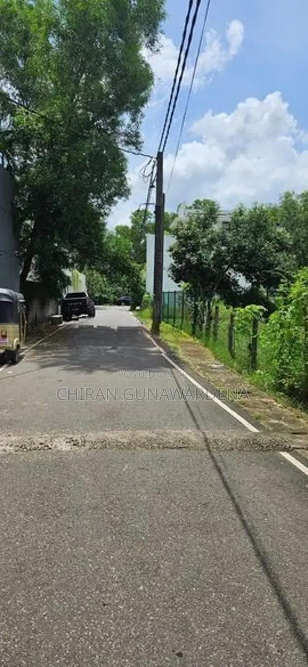 Land for Sale Thalawatugoda Junction