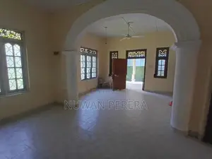 katubedda university close house sale for land value .