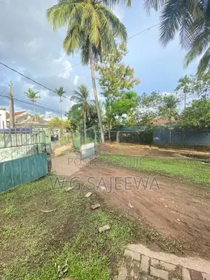 3Bedroom House with land for sale in Dalupotha, Negombo