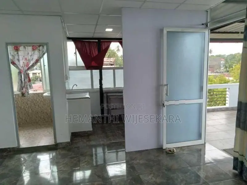 Annex in Moratuwa