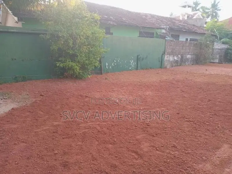 Land in Negombo
