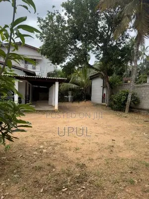 27 Perches Land with House for Sale in Kaduwela