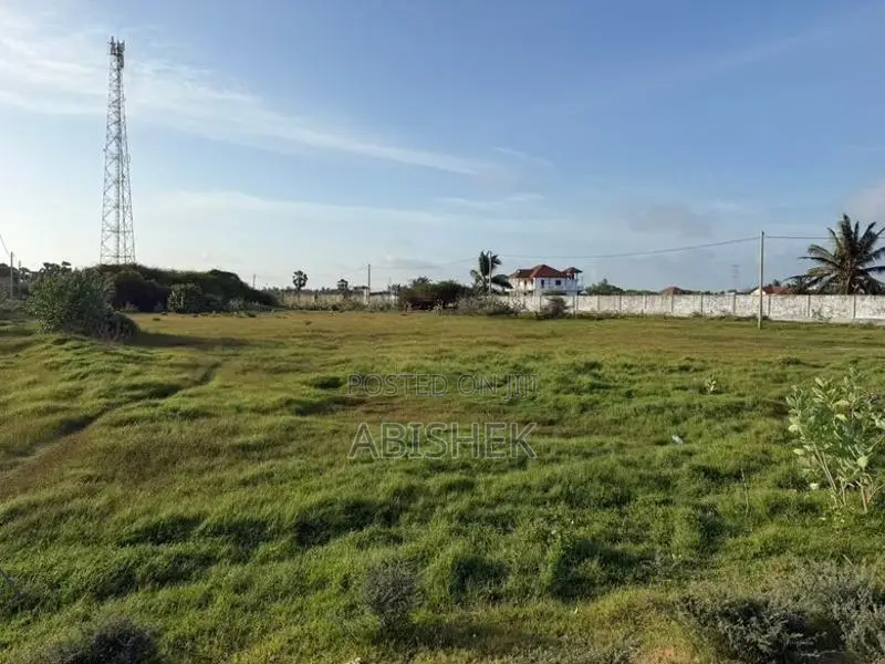 20 Perch Plot for Sale in Mannar