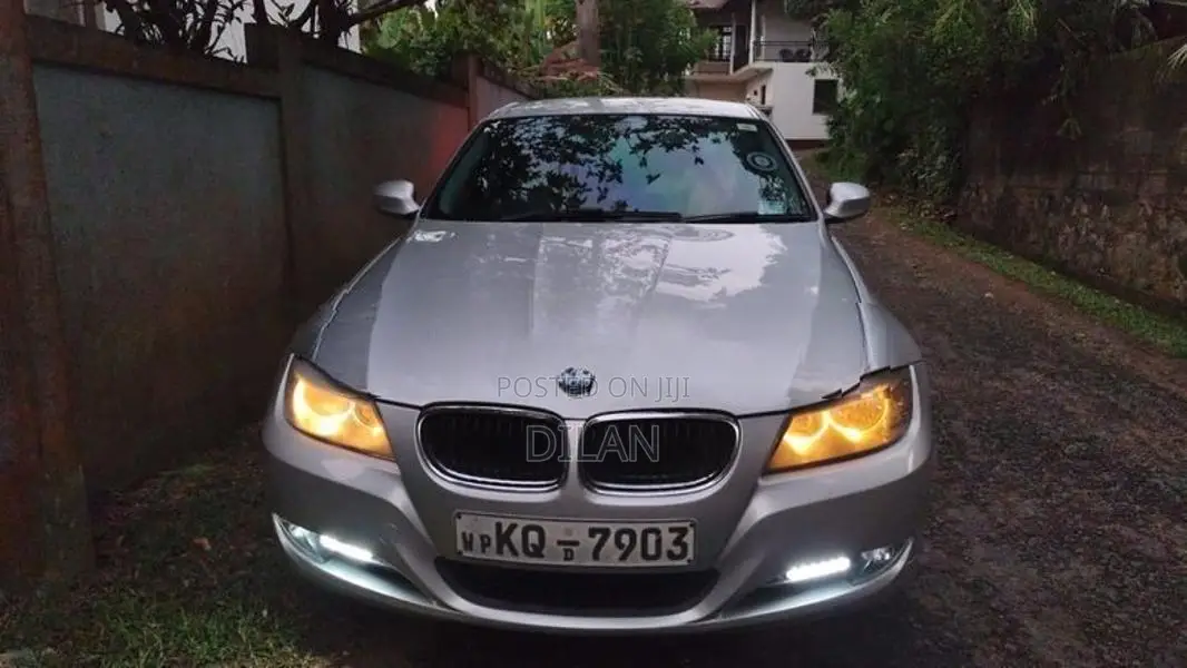 BMW 320d 2011