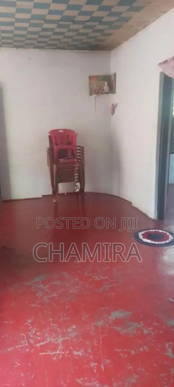 නිවස සහ ඉඩම - කන්තලේ