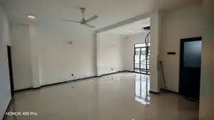 3 Storey rooftop Luxury House for sale in Athurugiriya