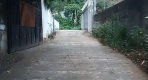 A Luxurious Land in Kundasale ,kandy