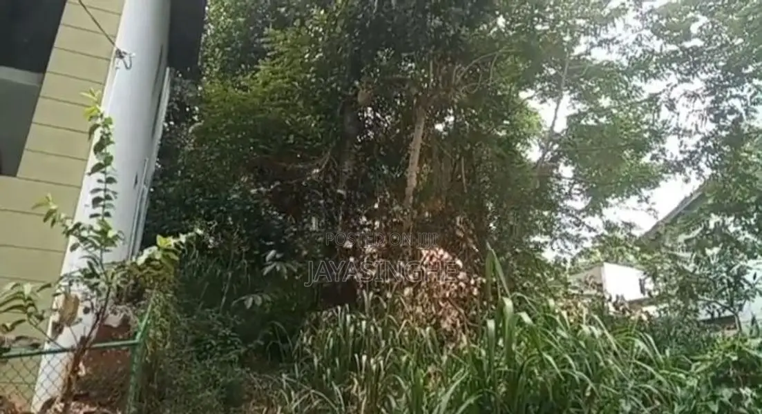 A Luxurious Land in Kundasale ,kandy