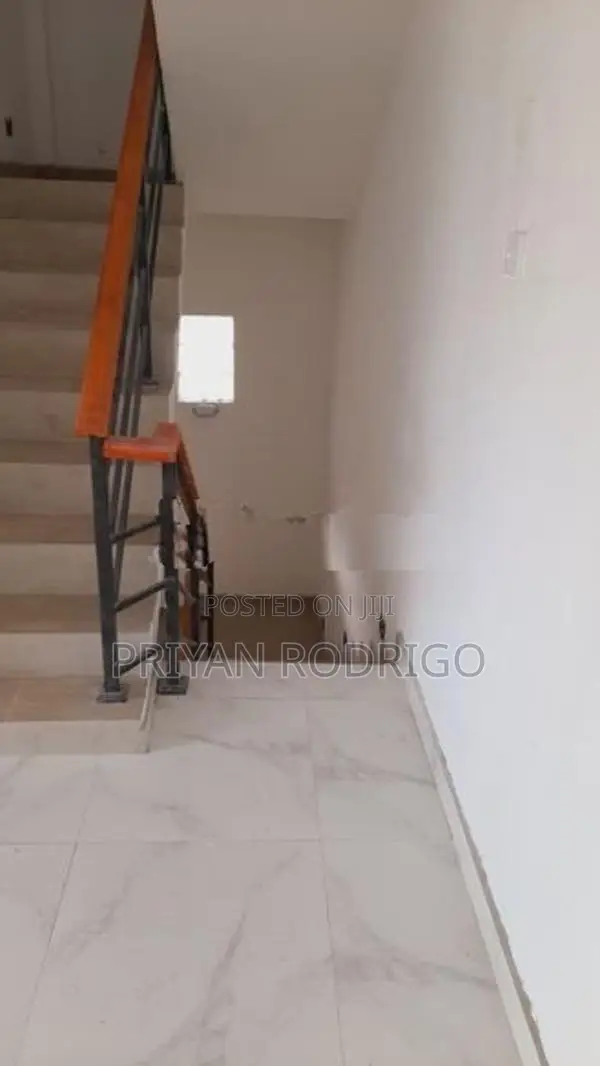 Luxury Brand New 02 Storey House for Sale in Piliyandala