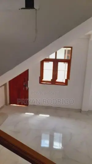 Luxury Brand New 02 Storey House for Sale in Piliyandala