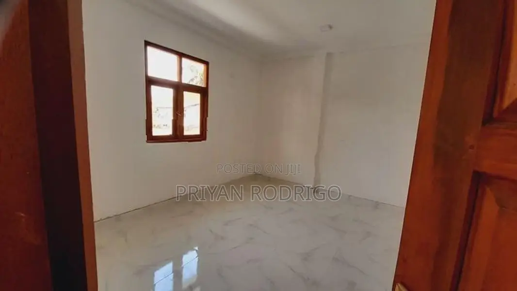 Luxury Brand New 02 Storey House for Sale in Piliyandala