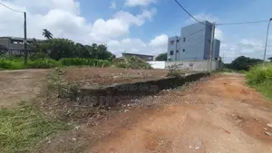 11 ph Superb bare land (highly residential area) for sale in Nugegoda