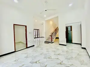 HAS203 - Luxury Valuable House for Sale in Piliyandala