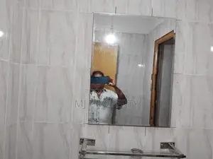 (YR-1088) Valuable Upper Floor House Rent in Koswatta Thalahena