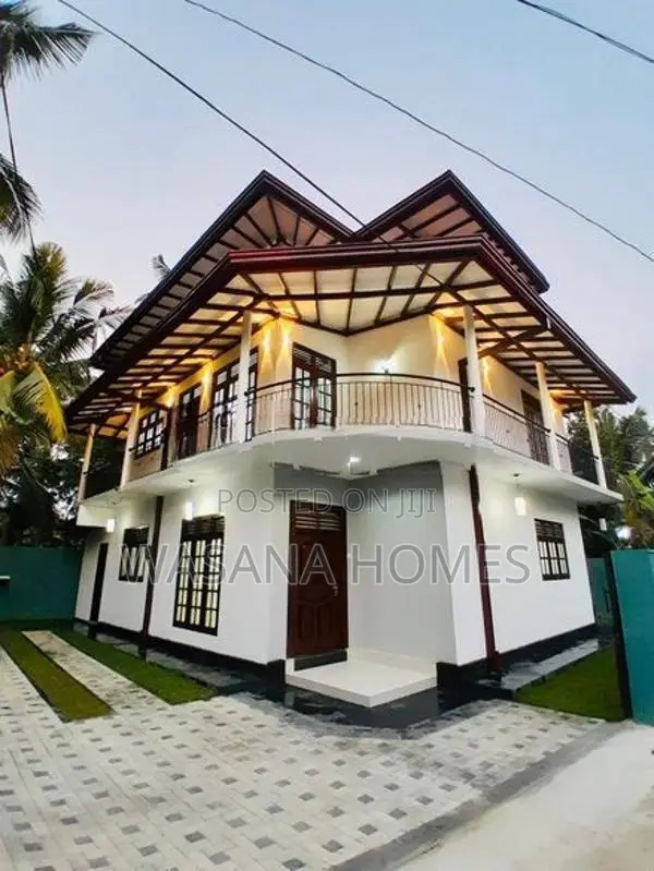 Water Facing House for Sale Kesbewa