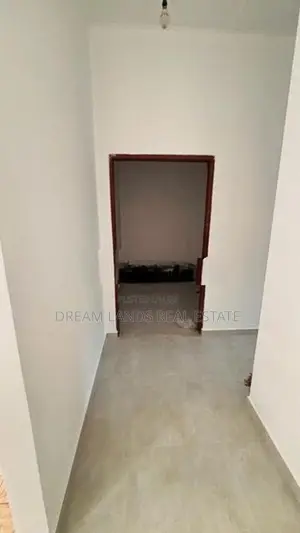 Upper Floor House for Rent in Boralesgamuwa