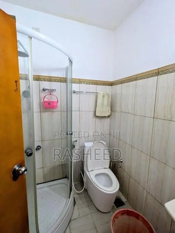 4bedroom Apartment for Sale in Wellawatta