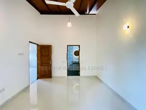 Beautiful 2-Storey Luxury Home for Sale – Hokandara