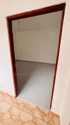 Upper Floor House for Rent in Boralesgamuwa