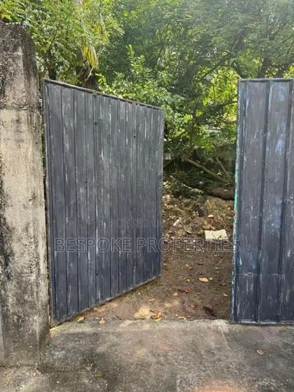 Land for Sale in First Cross Street Pagoda Road Nugegoda