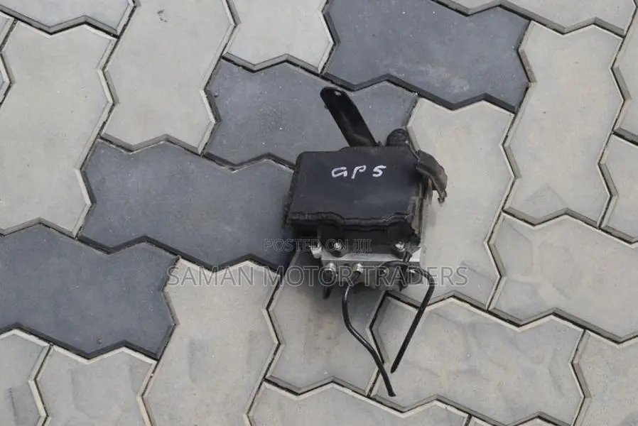 Honda Fit Gp5 ABS