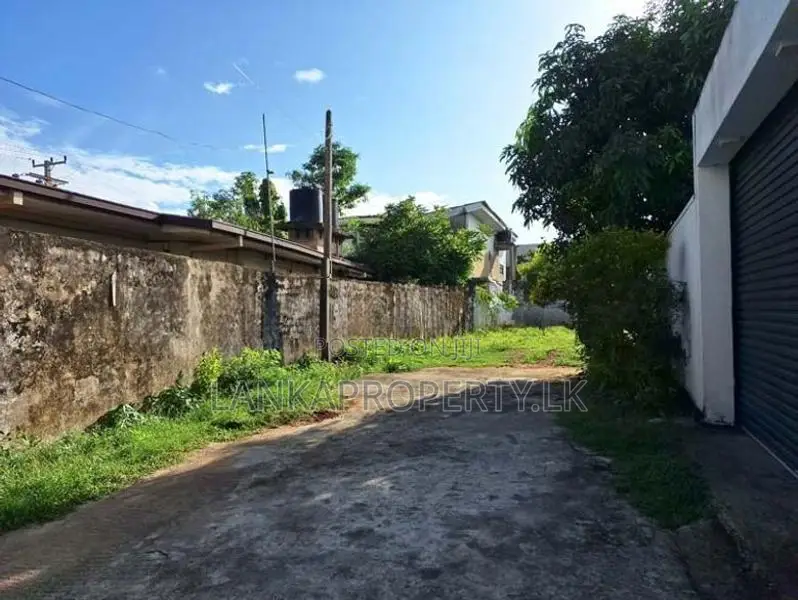 Highly Residential Land for Sale in De Mel Road, Moratuwa