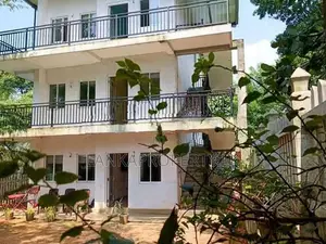 Solidly Built Three-Storied House for Sale – Kiribathgoda.