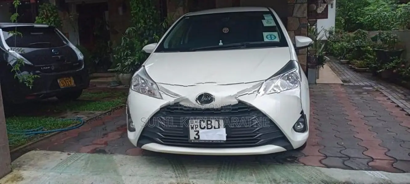 Toyota Vitz 2017