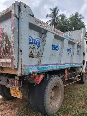 Tata Tipper 2006