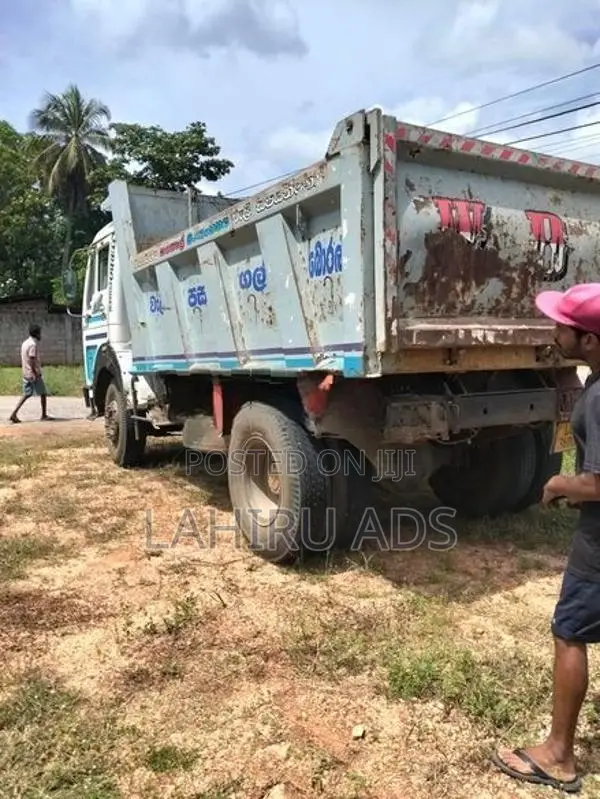 Tata Tipper 2006