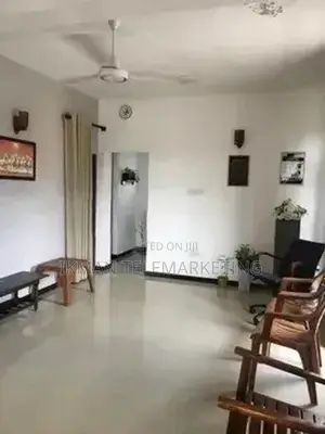 Upstairs House for Rent in Matara
