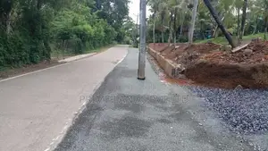 වැලිගම පාංචාලිය පාරට මුහුණලා ඉඩම්