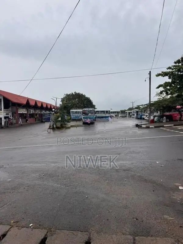 Land for Sale in Kadawatha Town