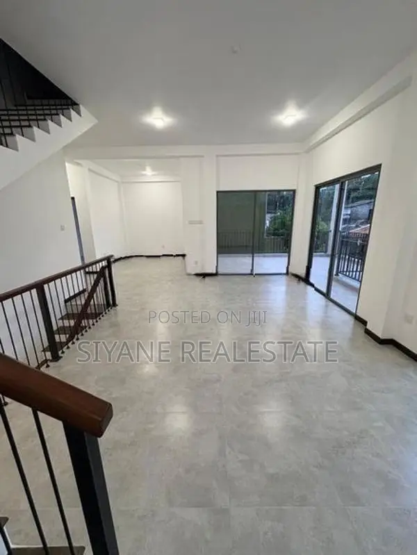 Brand New Luxury House for Sale – Kesbewa