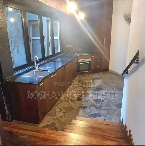 THREE STORIED FULLY FURNISHED HOUSE FOR RENT CHI2627