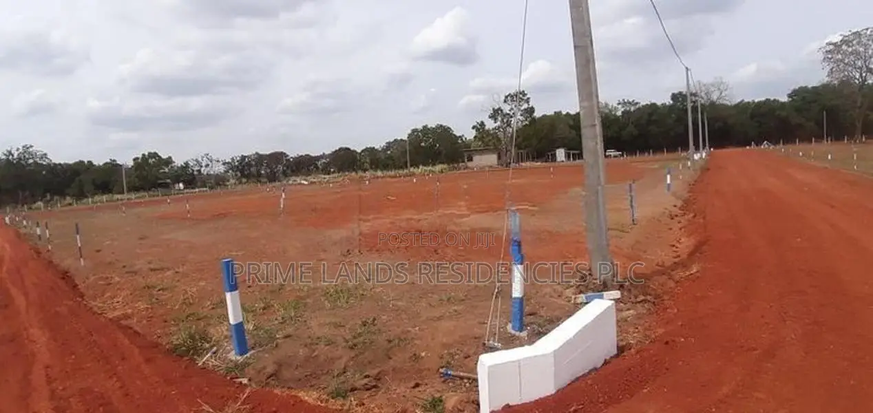 මහබුලංකුලම වැවට යාබදව සින්නක්කර බිම්කොටස් විකිණීමට