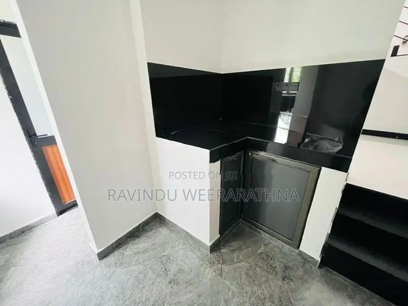 Spacious 3-Storey House for Rent in Kesbewa, Piliyandala