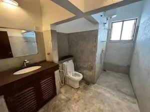 4 Bedroom Upstair Unit For Rent Colombo 07