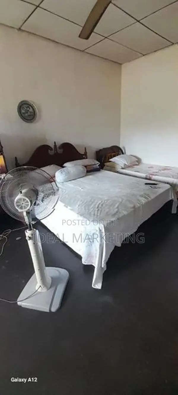 4 Bedroom House for Sale - Pelawatte (EM825)