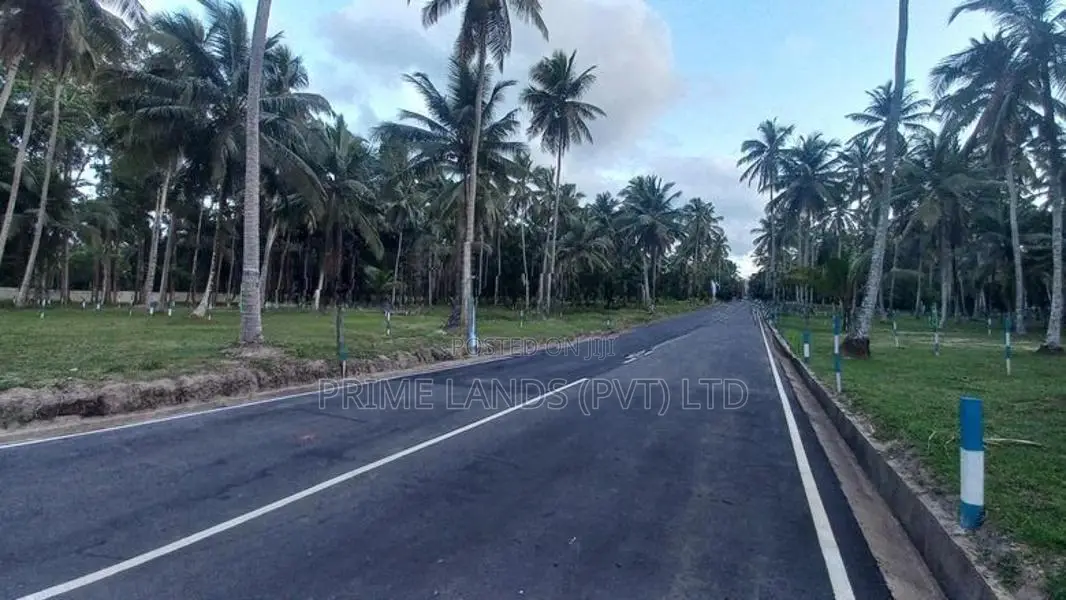 යක්කල නගරයේ සුපිරි බිම් කොටස්