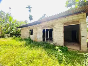 ( IS-1006) Valuable Single Storey Half Complete House Sale in Meegoda