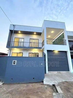 Architecture Designed Luxury Three Story House