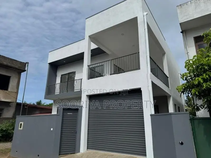 Box Type Brand New House for Sale Piliyandala