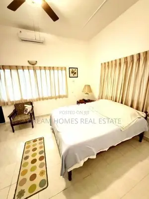 Moratuwa Beautiful Lakefront Luxury Home with Swimming Pool