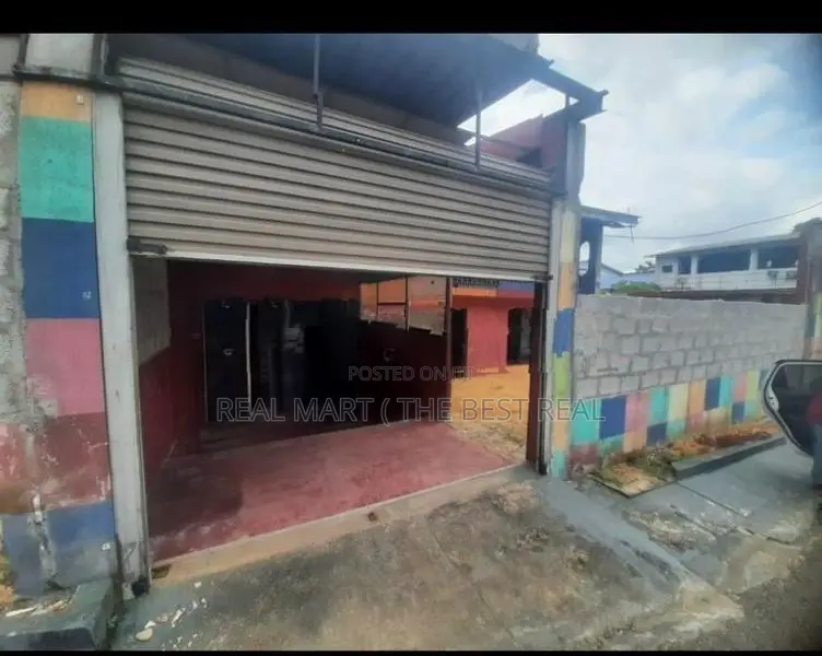 KOTTE : 17.1P COMMERCIAL LAND WITH AN OLD HOUSE FOR SALE