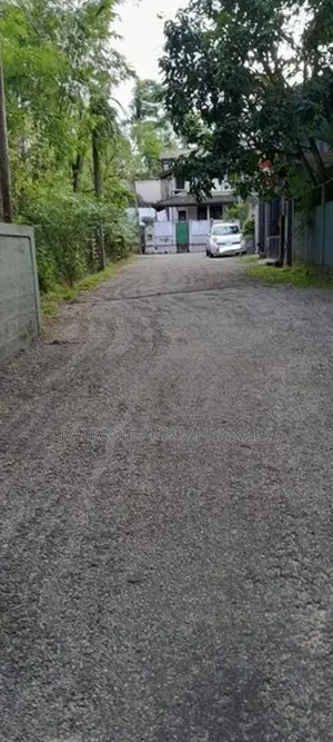 Land for Sale - Athurugiriya