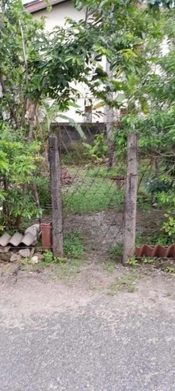 Land for Sale - Athurugiriya