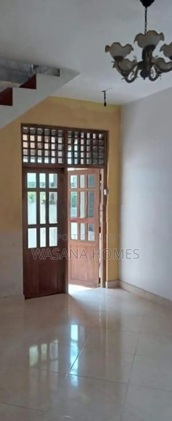 Ground Floor Completed House for Sale Boralasgamuwa